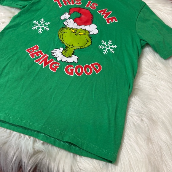 The Grinch Graphic Holiday Short Sleeve Shirt - Kids Size M (8) - Picture 8 of 12